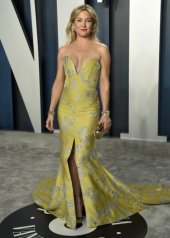 Kate Hudson in Vivienne Westwood Couture . Vanity Fair Oscar Party 2020 (AP/LaPresseEvan Agostini)