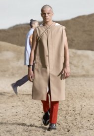 Burberry “Universal passport” Spring Summer 2022 men's collection