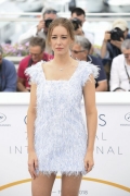 Irina Starshenbaum wore Chanel . Cannes Film Festival 2018 . ph by ph by Venturelli