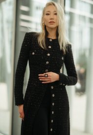 Chanel Ambassador Soo Joo Park wore Chanel at the Métiers d'art 2021/22 photo by Virgile Guinard
