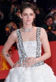 Kristen Stewart wore Chanel at opening ceremony73rd Berlinale International Film Festival