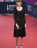 Mya Bollaers wore Chanel at Closing ceremony 46th Deauville American film festival