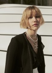 Grace Vanderwall special guests at Chanel Fashion Show FW2021