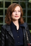Isabelle Huppert Special guests Spring-Summer 2018 Chanel Haute Couture Collection