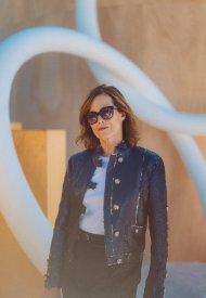 Sigourney Weaver wore Chanel at the Chanel Haute Couture Fall Winter 2022/23 show