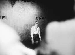 Kristen Stewart Chanel Paris New York 2018-19 Metiers d'art Replica show in Seoul