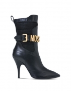 44 - Moschino women's shoes