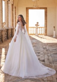 06_marchesa-for-pronovias-olympia-collection