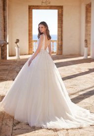 08_marchesa-for-pronovias-olympia-collection