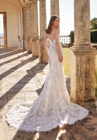 17_marchesa-for-pronovias-olympia-collection