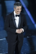 Fiorello in Giorgio Armani- Sanremo_2018 (Ph by Getty Images)