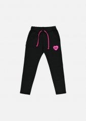 SHOE drops new track pants for woman