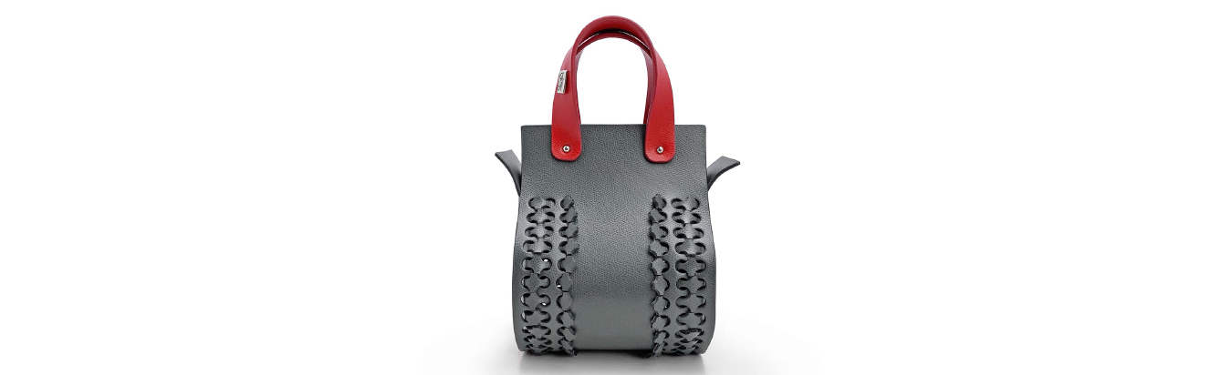 Skatò Design presents its e-commerce bags collection